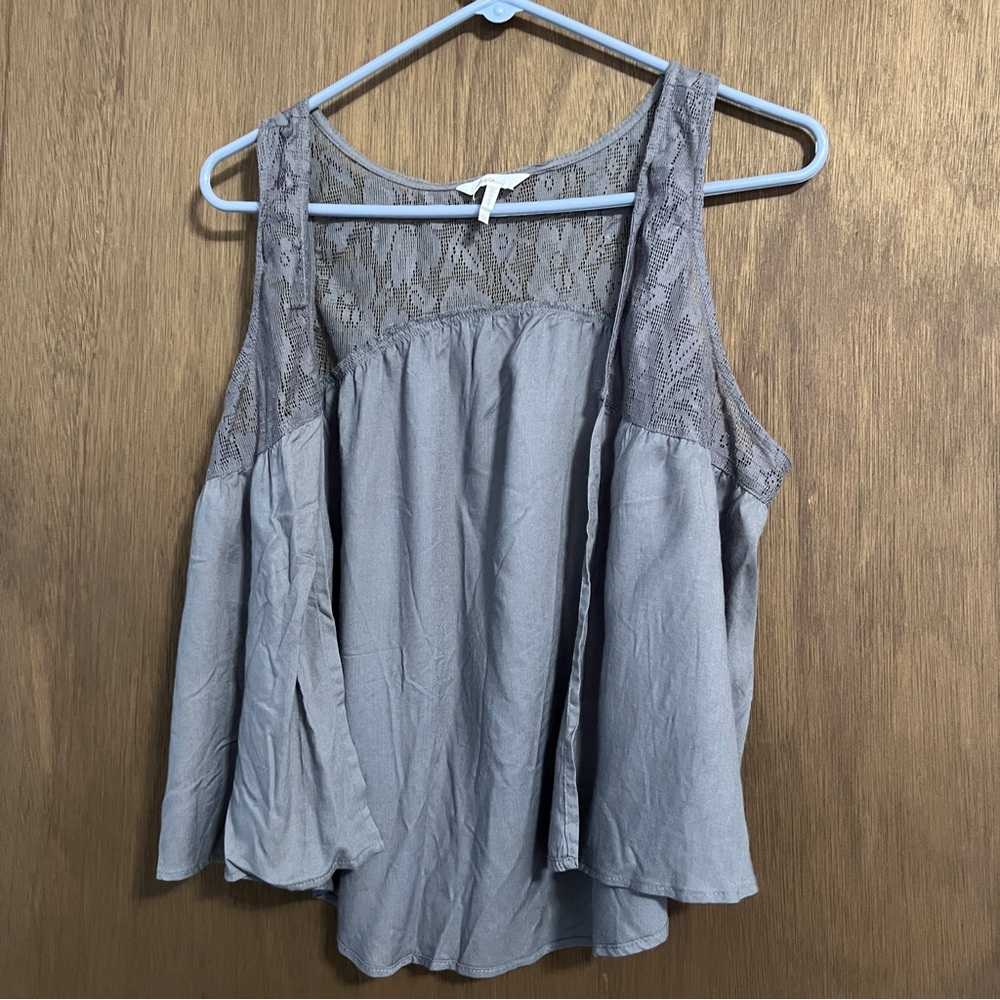 Kirra: Gray Boho Vest Beach Lightweight Cotton Lace Trim Size M